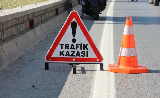 Lefkoşa'da kaza... Kazada biri, bir buçuk yaşında olmak üzere 2 kişi yaralandı!