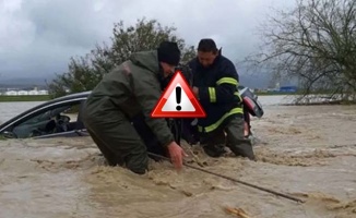 İtfaiye Müdürlüğü: Selden kaçmak için sulara girmeyin!