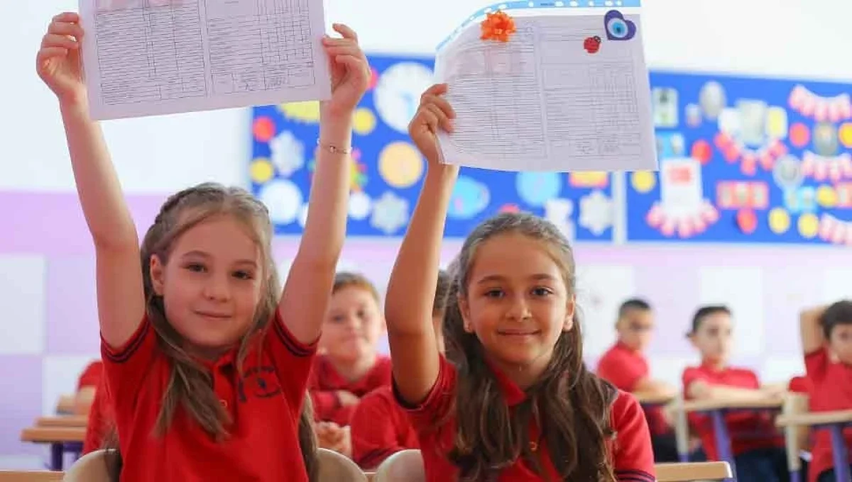 Karneler yarın dağıtılıyor: 57 bin 514 öğrenci yarın karne alarak yaz tatiline çıkacak