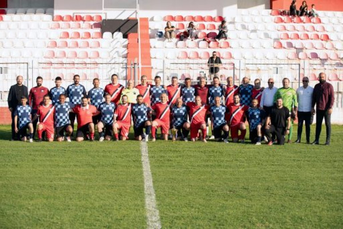 Cumhuriyet Meclisi Futbol Takımı ile Çatalköy Esentepe Belediyesi’nden dostluk maçı