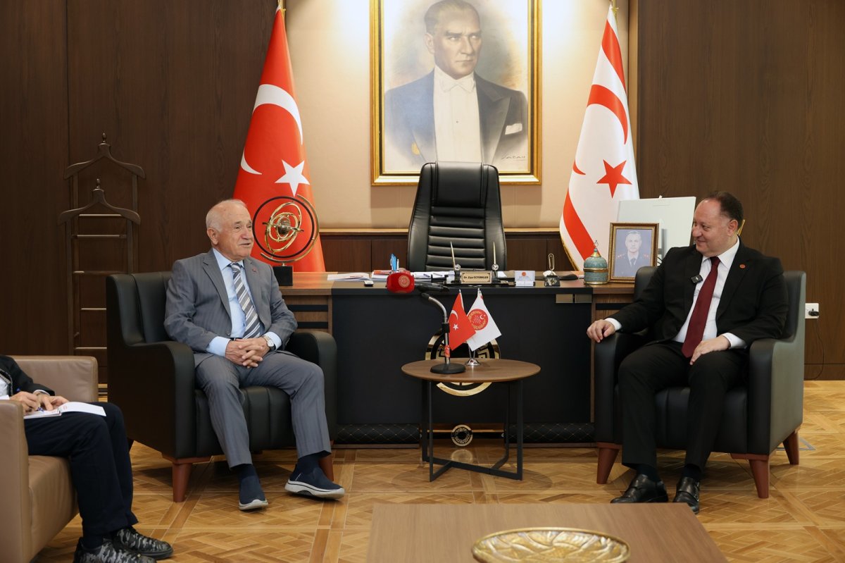 Öztürkler: Rumlar Milli Gelirini Refah Yerine Silaha Harcıyor