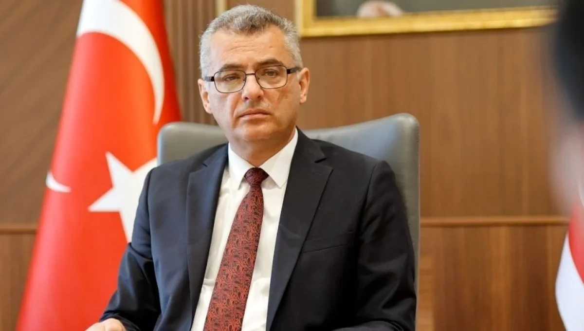 Cumhurbaşkanı Erhürman'dan 19 Mayıs mesajı: Sizlere güveniyor ve sizlerle gurur duyuyoruz sevgili gençler