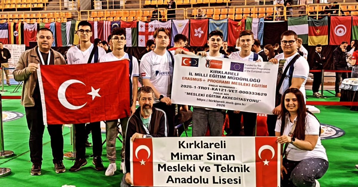Kırklarelili Öğrenciler Adeta Tarih Yazdı